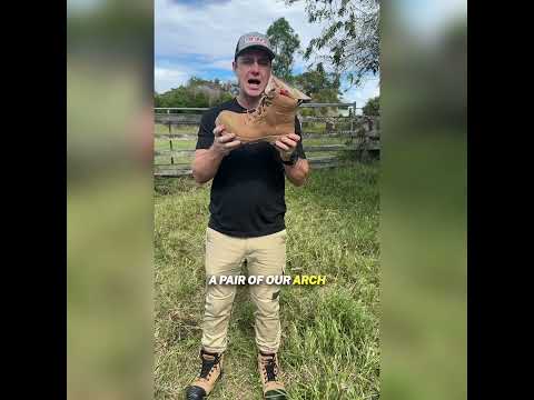 FEET HURT IN WORKBOOTS - WALKING - SQUARE
