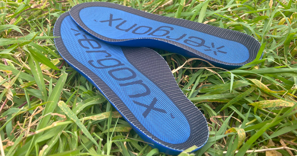 Hiking insoles help to support high arches, low arches, flat feet and help to limit foot pain.  A supportive insole can be the missing element to a comfortable hike